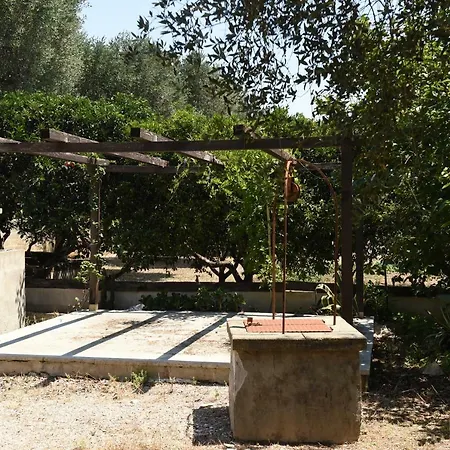 Lu Tiralettu 2 * Corigliano dʼOtranto